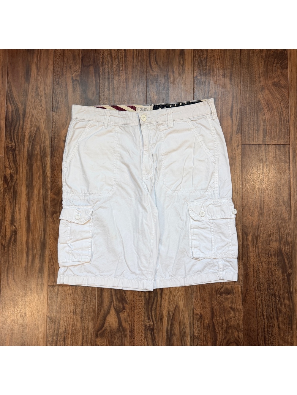 Free Planet Cargo Shorts Utility Outdoor Flag Waistband 34 White Cotton